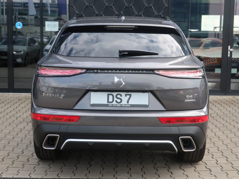 DS Automobiles DS7 CROSSBACK full