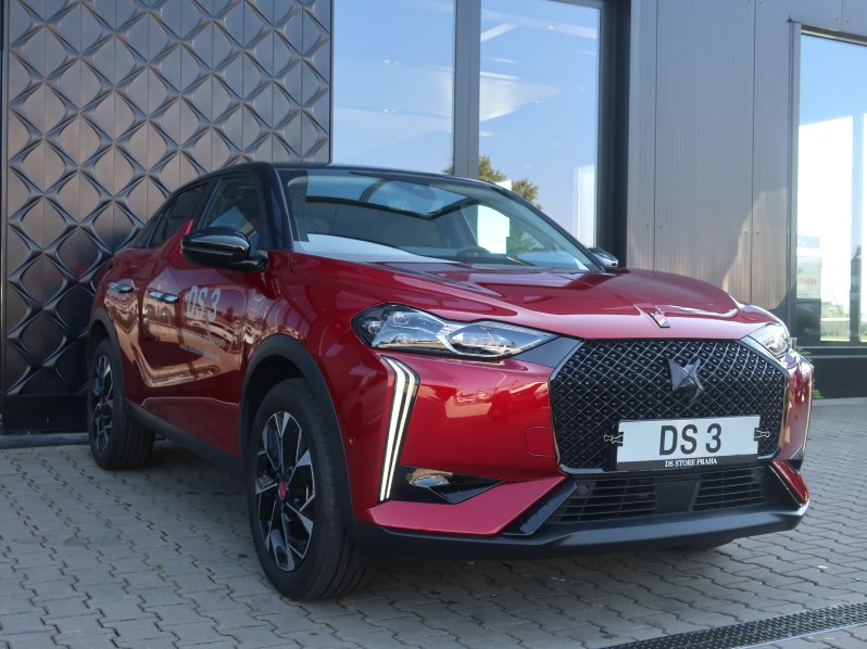DS Automobiles DS3 full