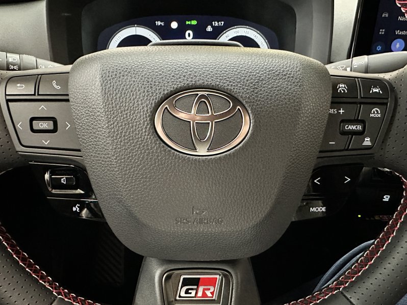 Toyota C-HR NG23 – 2.0 HEV – 4×4 – GR full
