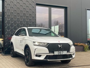DS Automobiles DS7 CROSSBACK Perf. Line 1.5 BlueHDi 96 kW full