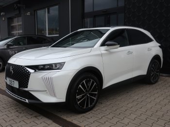 DS Automobiles DS7 RIVOLI 1.6 E-TENSE 4×4 220 KW full