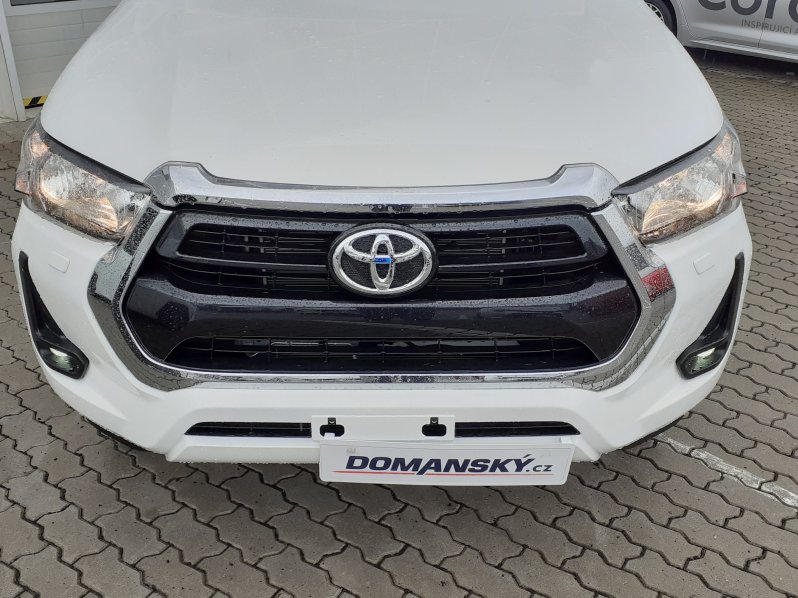 Toyota Hilux 2.8 DC 6A/T 4×4 ACTIVE full