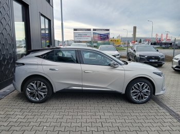 DS Automobiles DS4 full