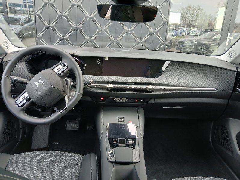 DS Automobiles DS4 full