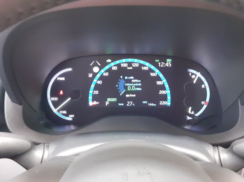 Toyota Yaris Cross 1.5 HEV 2×4 – COMFORT full