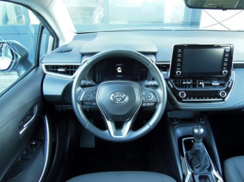 Toyota Corolla COMFORT TECH 1.5i 92kW full