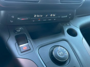 Peugeot Rifter GT LINE 1.5 BlueHDi 96 kW full