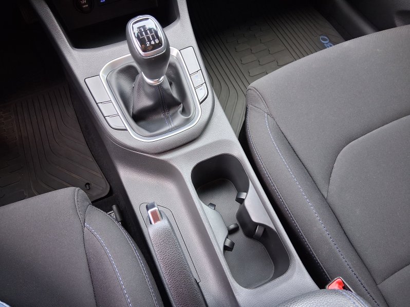Hyundai i30 GO! 1.4 T-GDi 103 kW full