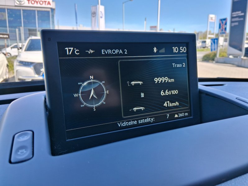 Peugeot 5008 ACTIVE 1.6 HDi 88 kW full