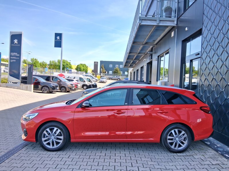 Hyundai i30 GO! 1.4 T-GDi 103 kW full