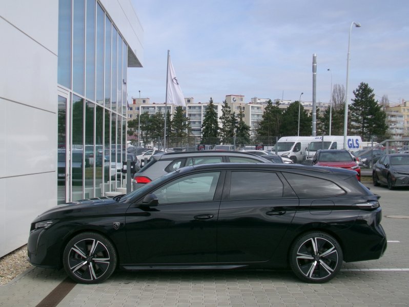 Peugeot 308 SW GT 1.6 PHEV 130kW AT8 full