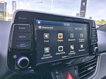 Hyundai i30 GO! 1.4 T-GDi 103 kW full