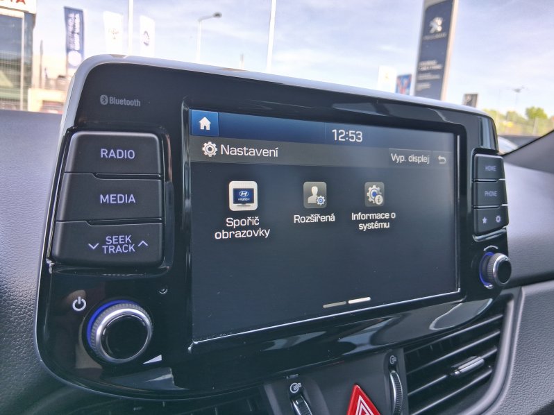 Hyundai i30 GO! 1.4 T-GDi 103 kW full