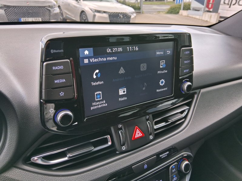 Hyundai i30 N LINE 1.5 T-GDi 117 kW full