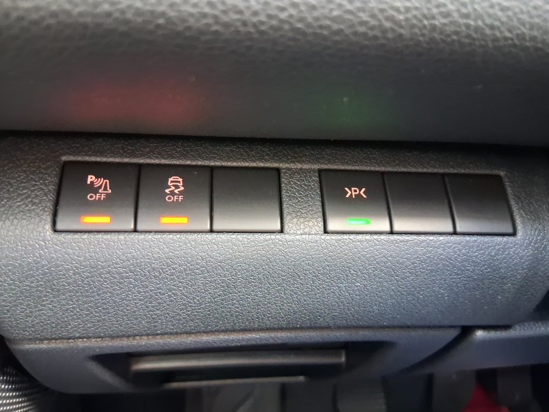 Peugeot 5008 ALLURE 1.6 HDi 84 kW full