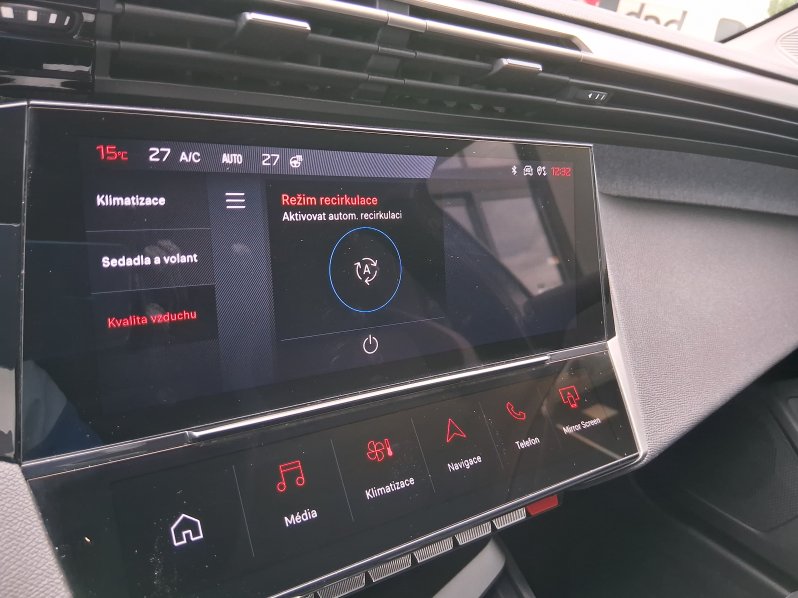 Peugeot 308 ALLURE 1.5 BHDi 96 kW full