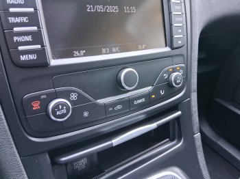 Ford S-MAX TITANIUM 2.0 TDCi 120 kW full