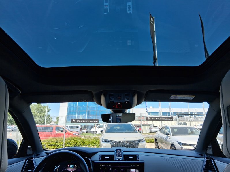 DS Automobiles DS7 CROSSBACK OPERA 1.6 E-Tense 4×4 221 kW full