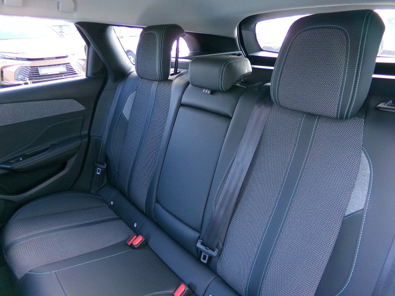 Peugeot 308 ALLURE 1,2 PureTech 96kW AT full