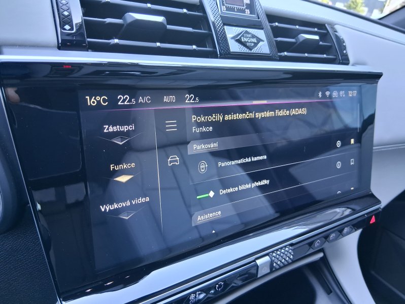 DS Automobiles DS7 CROSSBACK OPERA 1.6 E-Tense 4×4 221 kW full
