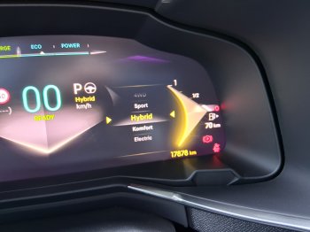DS Automobiles DS7 CROSSBACK OPERA 1.6 E-Tense 4×4 221 kW full