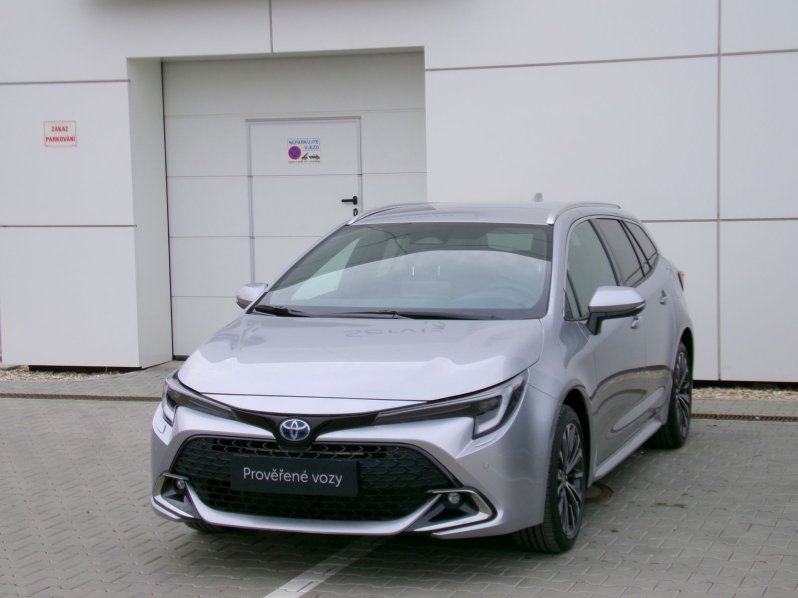 Toyota Corolla TS STYLE TECH 1.8 HYBRID CVT full