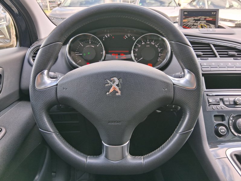 Peugeot 5008 ALLURE 1.6 HDi 84 kW full