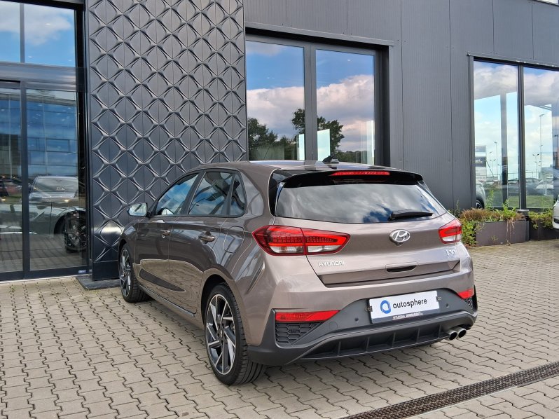 Hyundai i30 N LINE 1.5 T-GDi 117 kW full