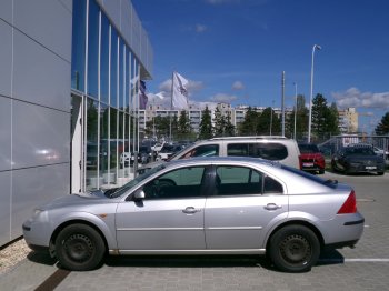 Ford Mondeo 1,8 92kW full