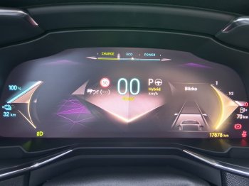 DS Automobiles DS7 CROSSBACK OPERA 1.6 E-Tense 4×4 221 kW full