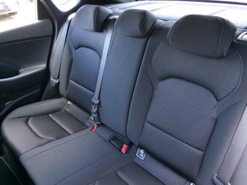 Hyundai i30 FB TRIK COMFORT 1.0 T-GDi 88kW full