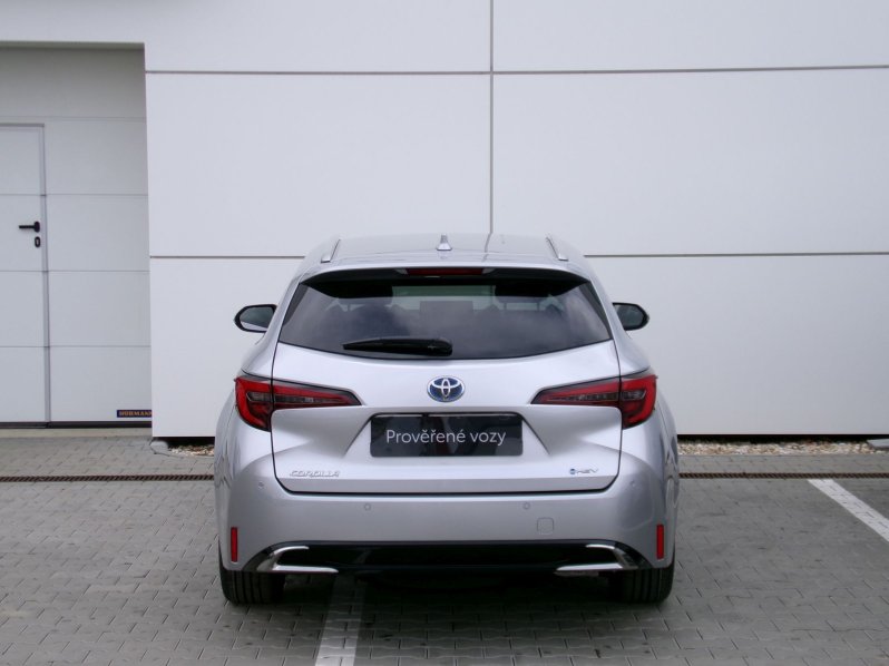 Toyota Corolla TS STYLE TECH 1.8 HYBRID CVT full