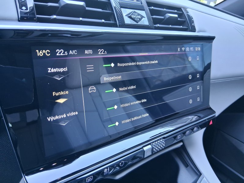 DS Automobiles DS7 CROSSBACK OPERA 1.6 E-Tense 4×4 221 kW full