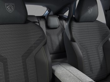 Peugeot 3008 3008 GT Hybrid 145 e-DCS6 full