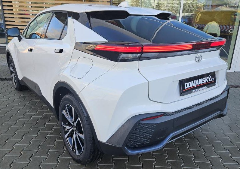 Toyota C-HR 1.8 HEV STYLE 2×4 full