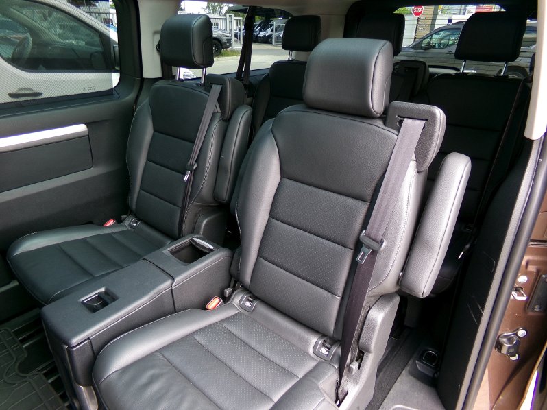 Citroën SpaceTourer SHINE XL 2,0 BHDi 130kW AT8 full
