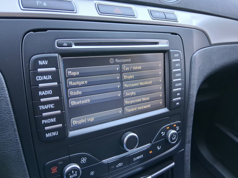 Ford S-MAX TITANIUM 2.0 TDCi 120 kW full