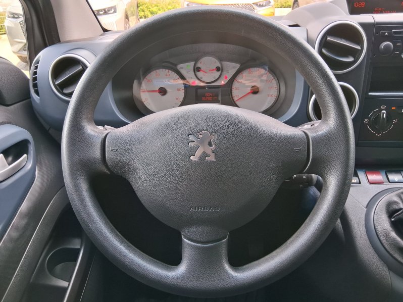 Peugeot Partner Tepee PREMIUM 1.6 HDi 66 kW full