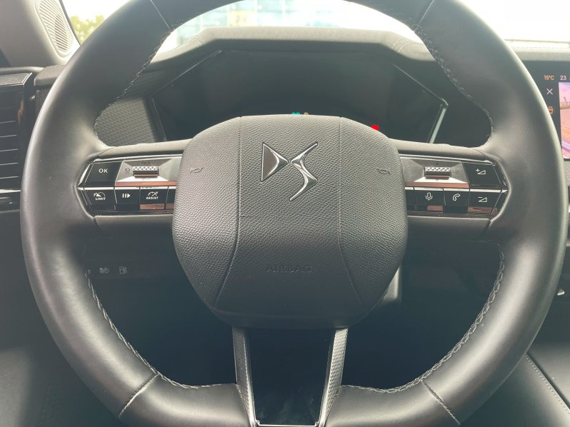 DS Automobiles DS4 RIVOLI 1.6 E-Tense 165 kW full
