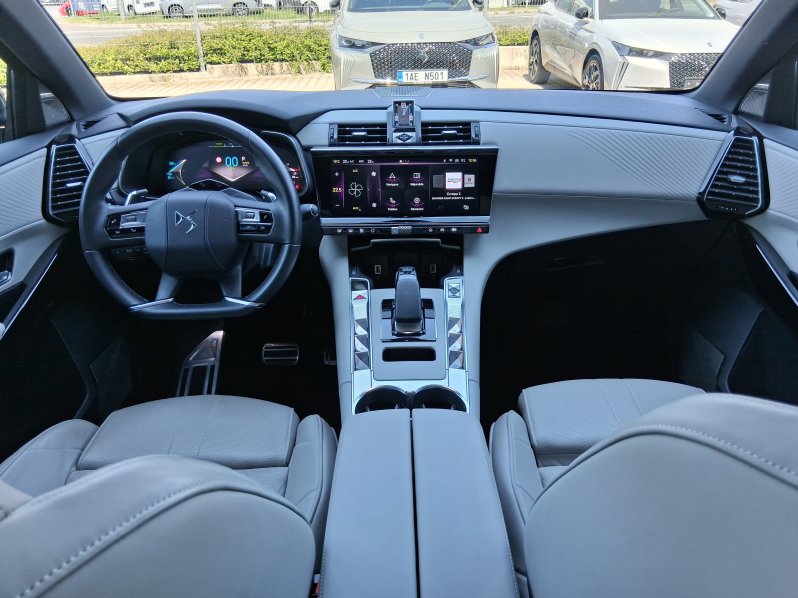 DS Automobiles DS7 CROSSBACK OPERA 1.6 E-Tense 4×4 221 kW full