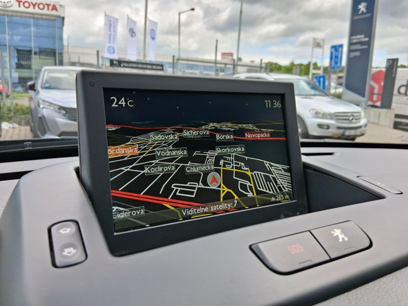 Peugeot 5008 ALLURE 1.6 HDi 84 kW full