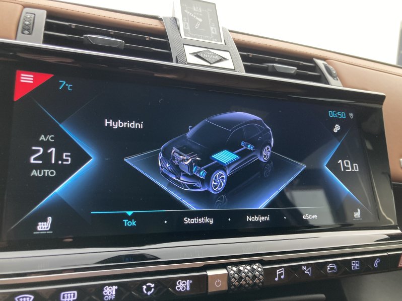 DS Automobiles DS7 CROSSBACK RIVOLI 1.6 E-Tense 4×4 221 kW full