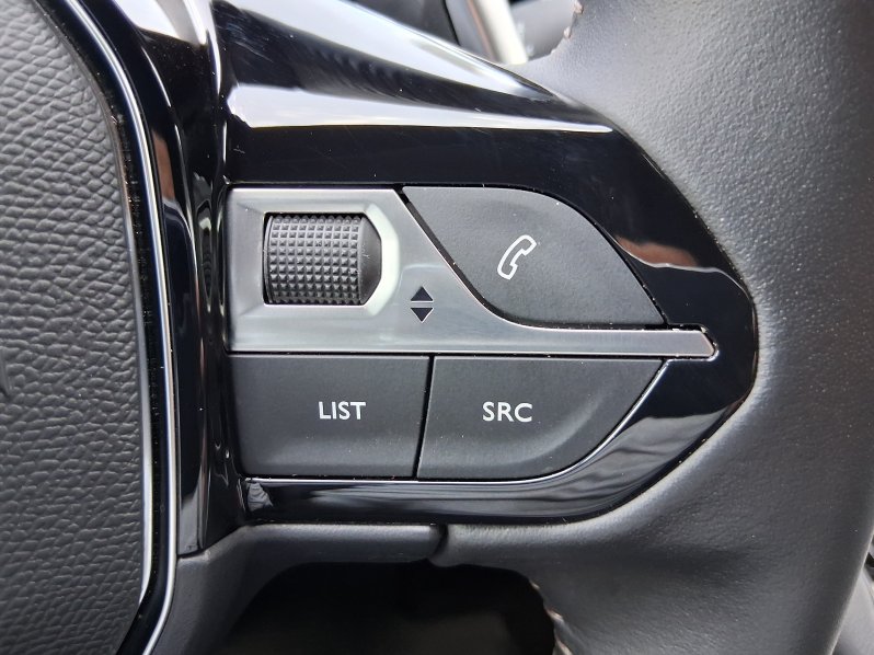 Peugeot 5008 ALLURE PACK 1.5 BHDi 96 kW full