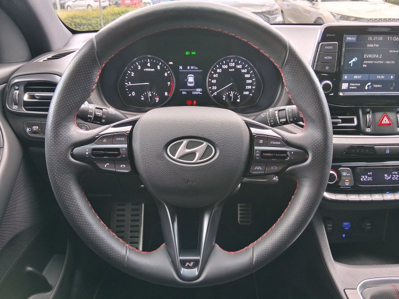 Hyundai i30 N LINE 1.5 T-GDi 117 kW full