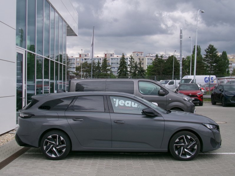 Peugeot 308 SW ALLURE 1,2 PureTech 96kW AT full