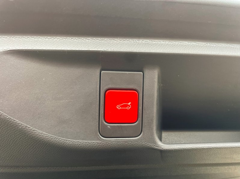 DS Automobiles DS4 RIVOLI 1.6 E-Tense 165 kW full