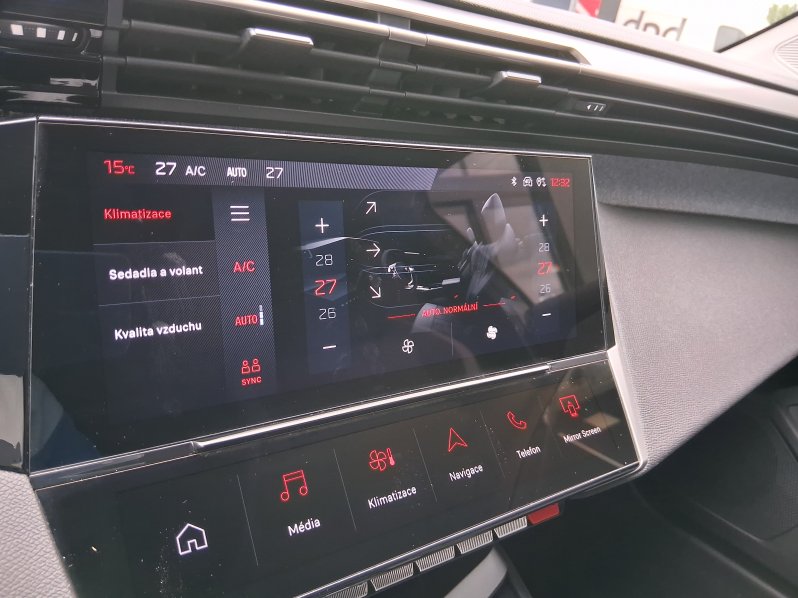 Peugeot 308 ALLURE 1.5 BHDi 96 kW full