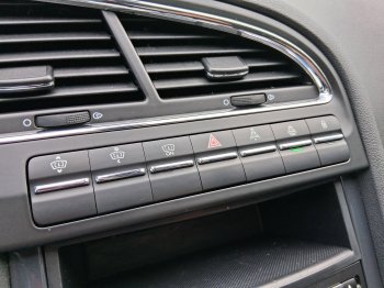 Peugeot 5008 ALLURE 1.6 HDi 84 kW full