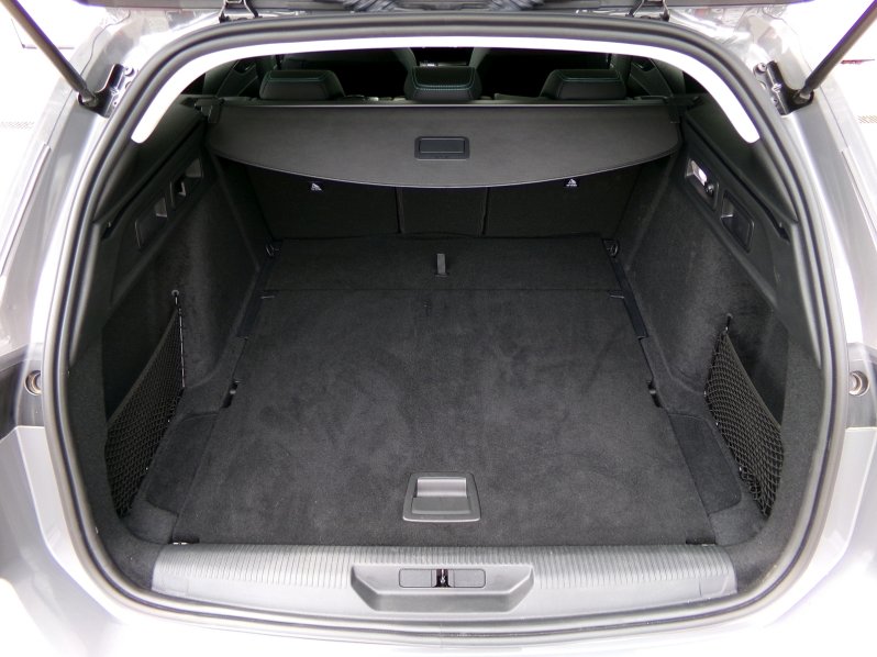 Peugeot 308 SW ALLURE 1,2 PureTech 96kW AT full