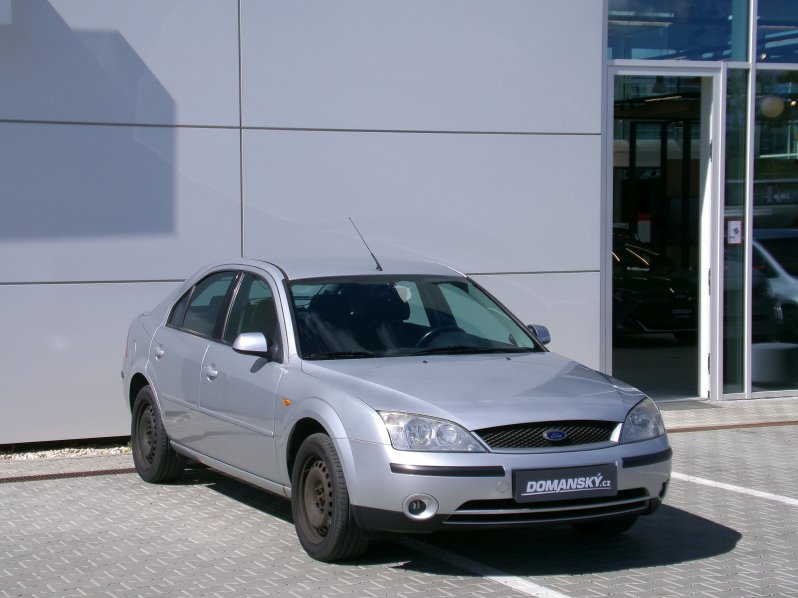 Ford Mondeo 1,8 92kW full